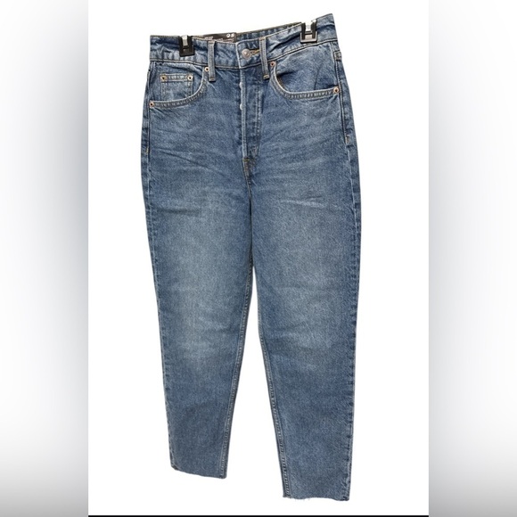 H&M Mom Jeans 4 - Picture 1 of 4
